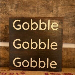 Rustic Gobble Decor